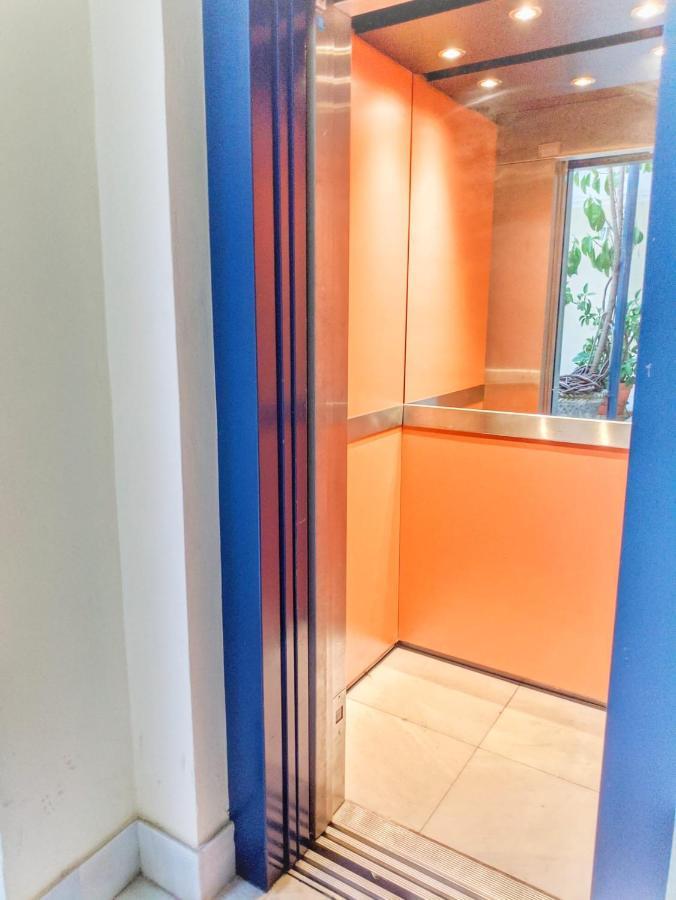 Cuarta Revuelta Alquiler Lägenhet Sevilla Exteriör bild